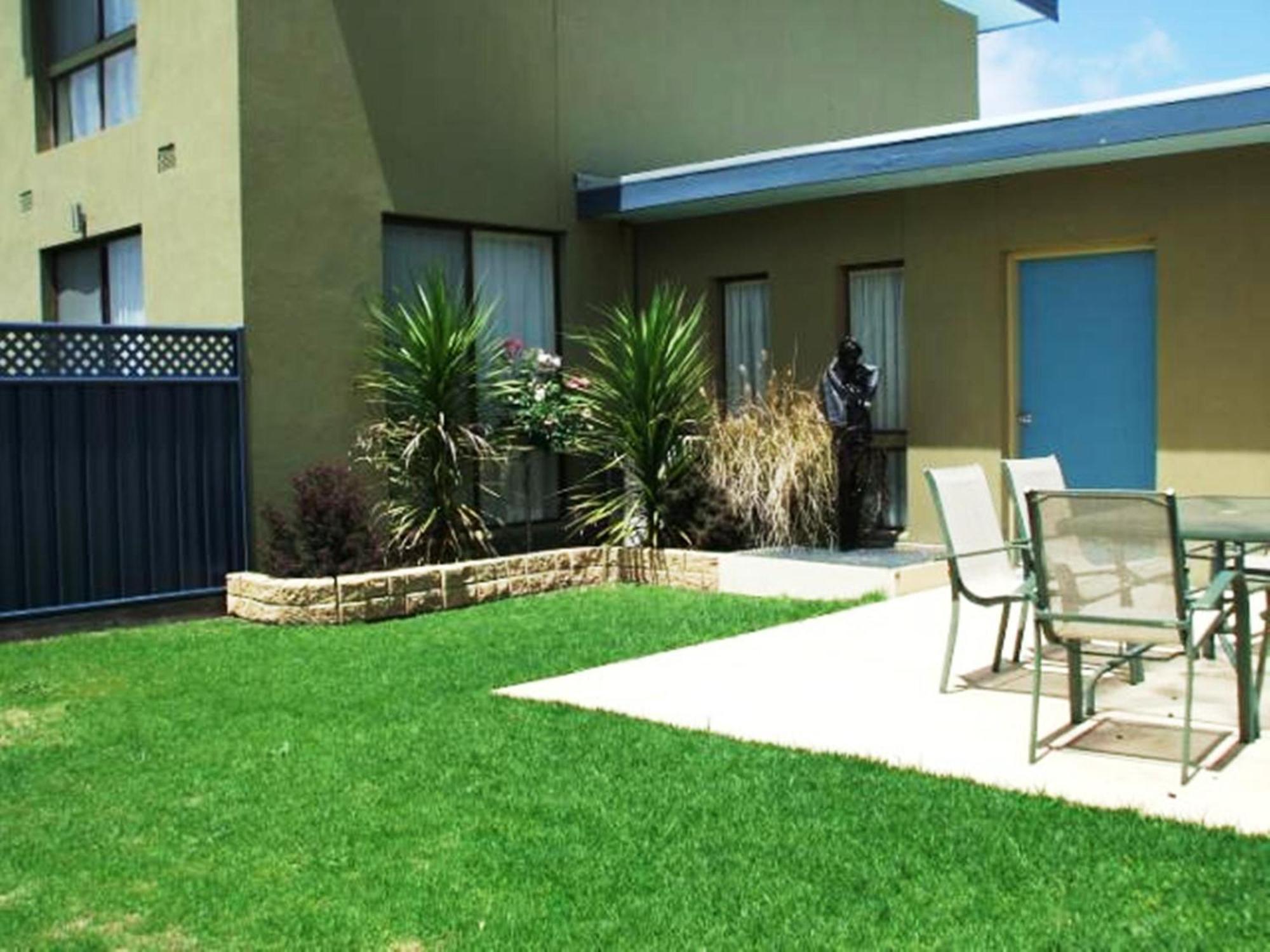 Otway Gate Motel Коулек Екстериор снимка