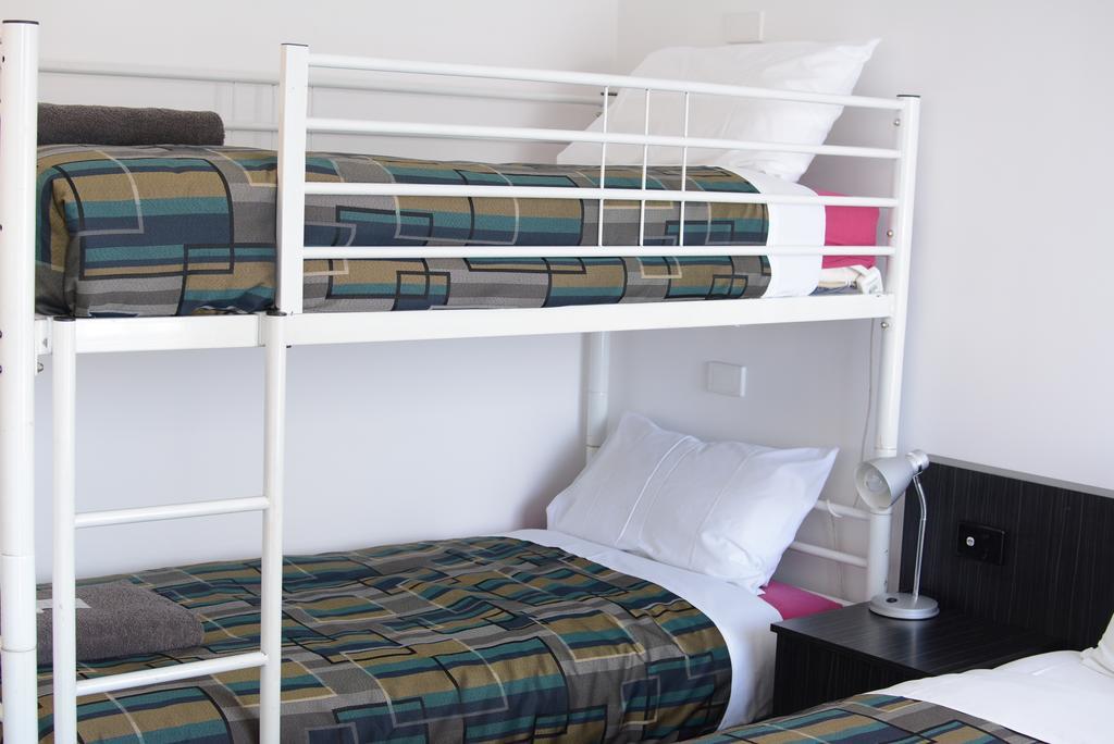 Otway Gate Motel Коулек Екстериор снимка